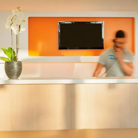 Ibis Budget Port