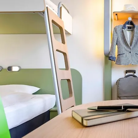 Hotel Ibis Budget Port *