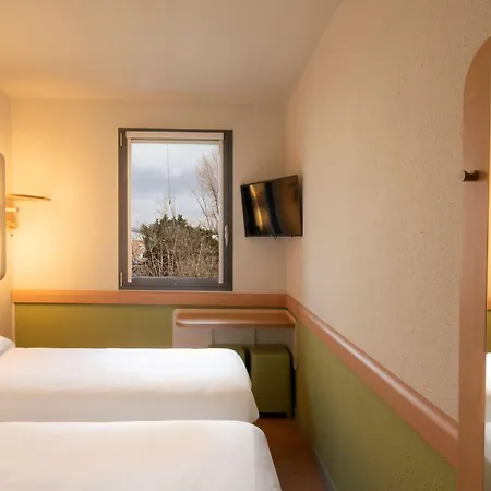 Ibis Budget Port * Антверпен